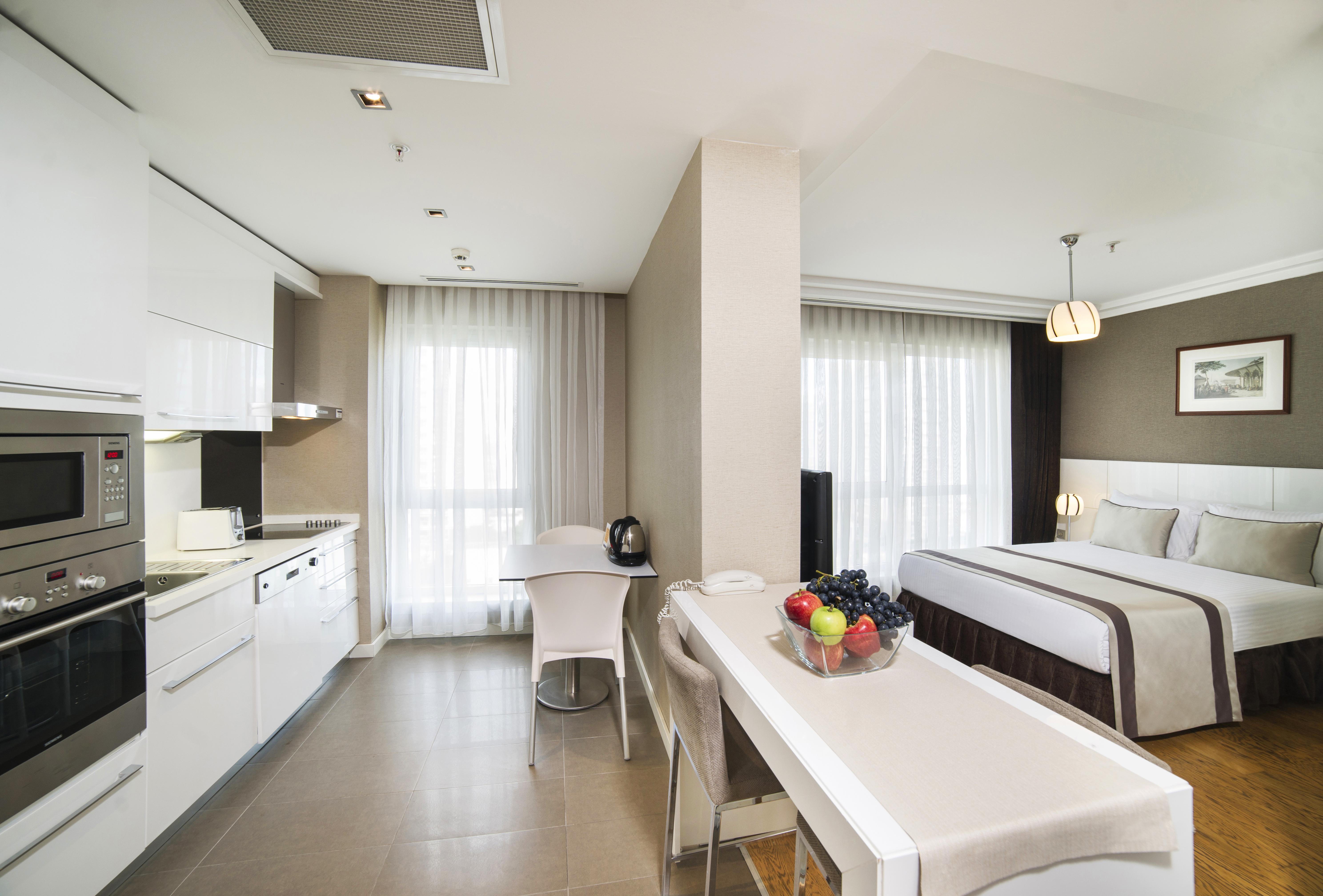 Radisson Residences Avrupa Tem Istambul Exterior foto