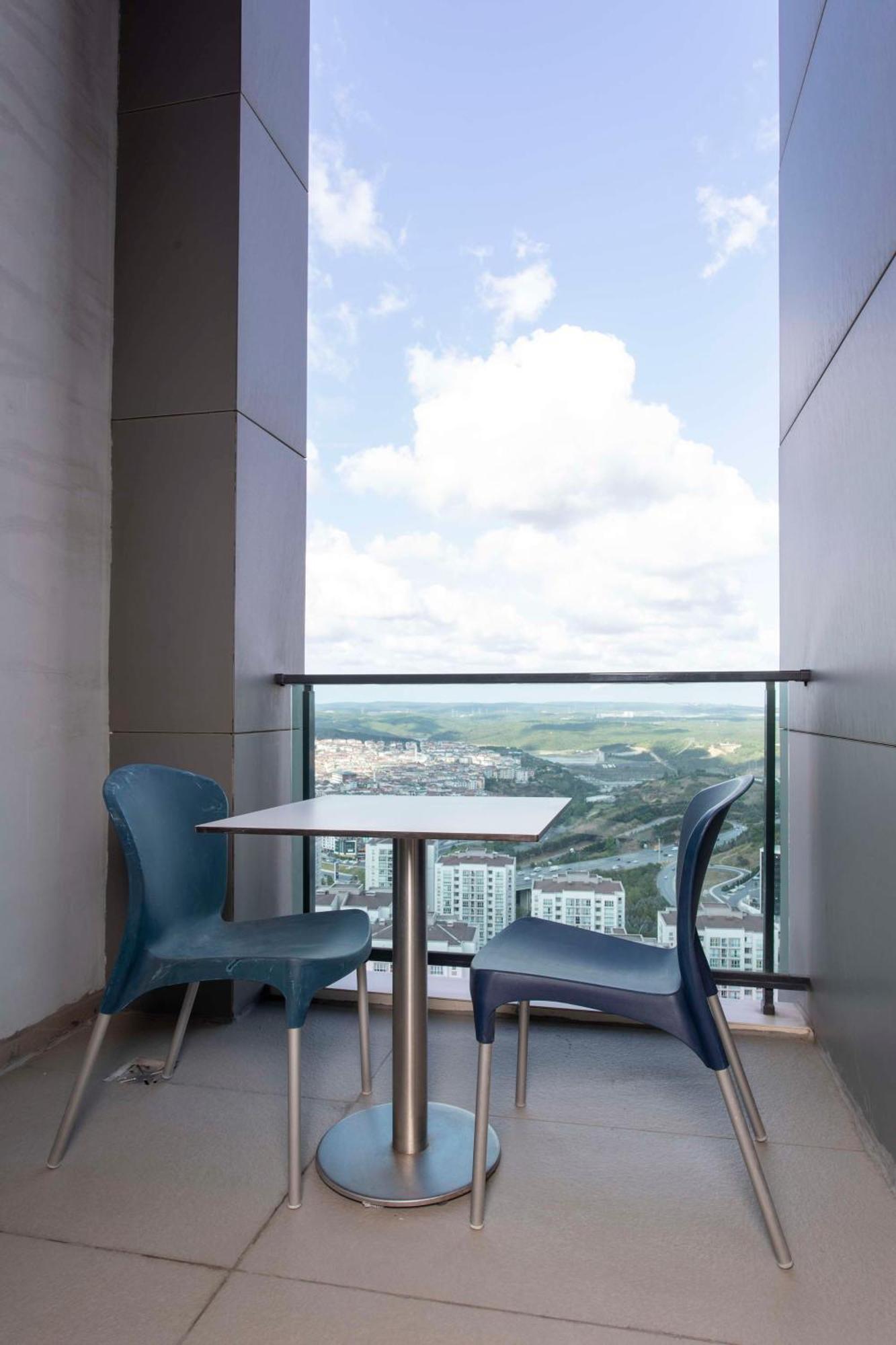Radisson Residences Avrupa Tem Istambul Exterior foto